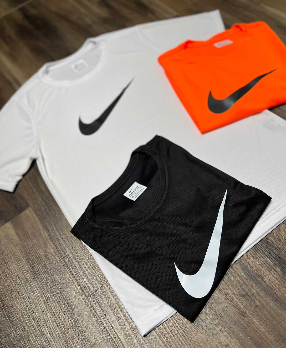 Kit com 50 camisetas nike dri-fit