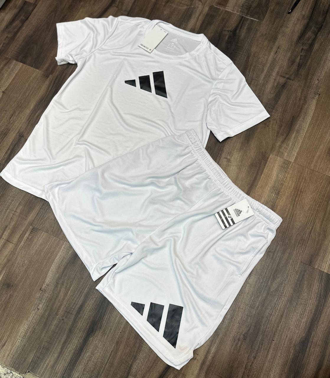Mega promocao camiseta e shorts